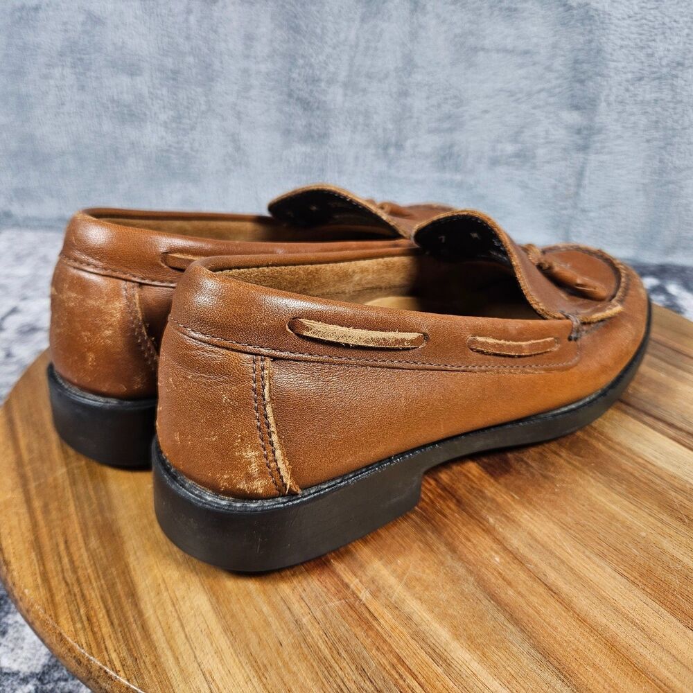 GH Bass Weejuns Marietta II Loafer Women Size 7 Brown Leather Tassel Kiltie Shoe - Picture 2 of 12